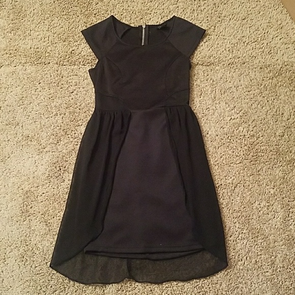 Black Dress - Picture 1 of 1